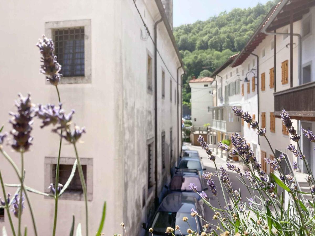 Soca Guesthouse Kanal Екстериор снимка
