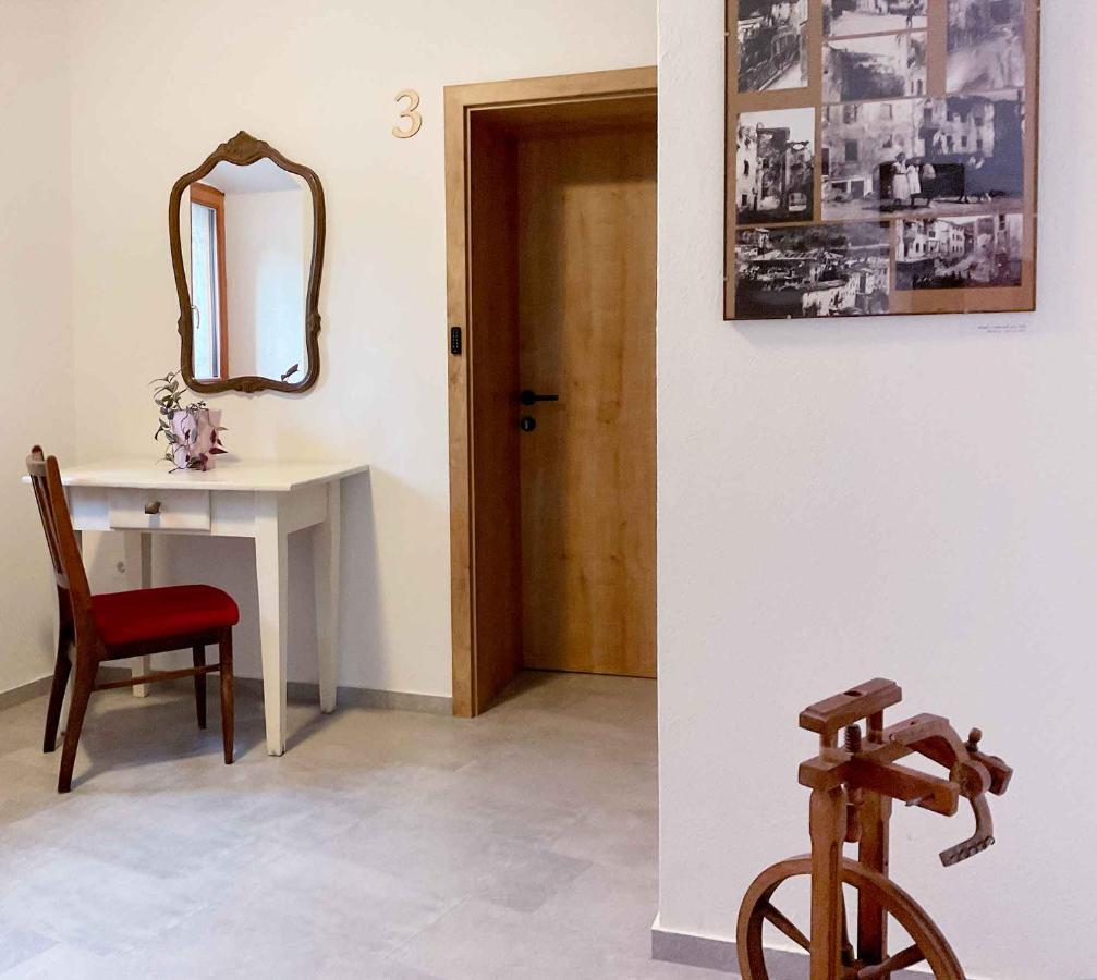 Soca Guesthouse Kanal Екстериор снимка